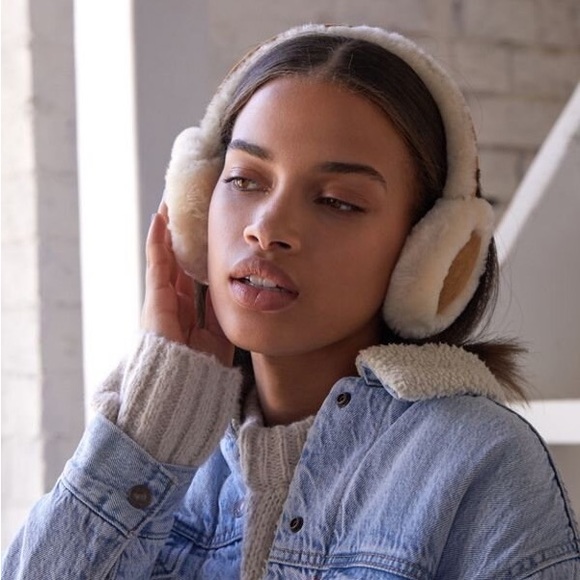 UGG Accessories - UGG Genuine Dyed Shearling Chestnut Tan Ear Muffs New
